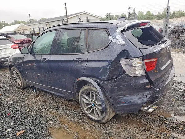 5UXWX9C5XH0D97859 — 2017 BMW X3, zdjęcie 2 z Copart, Tył
