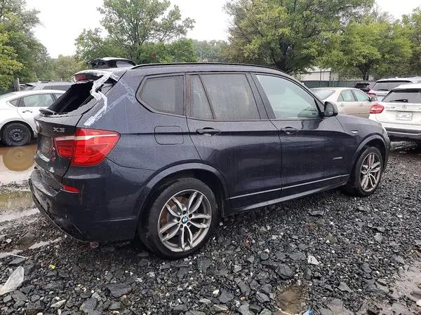 5UXWX9C5XH0D97859 — 2017 BMW X3, zdjęcie 3 z Copart, Tył
