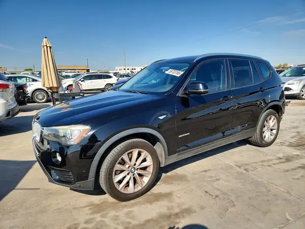 5UXWZ7C38H0V87802 — 2017 BMW X3, Parte trasera (Rear End), fotos antes de reparar