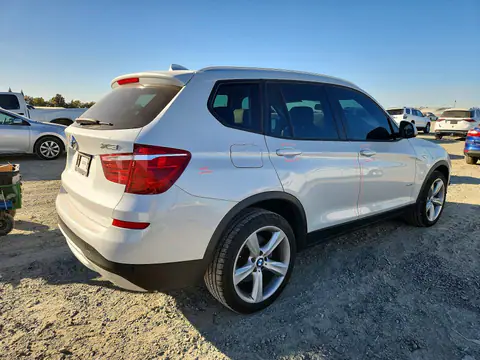 5UXWX9C54H0T00264 — 2017 BMW X3, photo 3 from Copart 20.10.2026, Front end