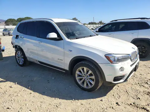 5UXWZ7C38H0V86908 — 2017 BMW X3, foto 4 de Copart 29.10.2026, Parte trasera