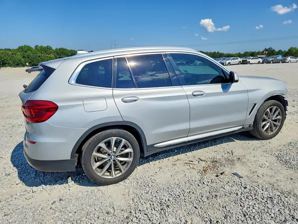 5UXTR9C5XKLE11651 — 2019 BMW X3, фото 3 с аукциона Copart, Передняя часть
