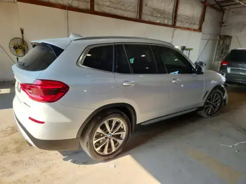 5UXTR9C58KLE14709 — 2019 BMW X3, photo 3 from Copart, Front end