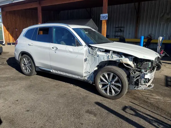 5UXTR9C52KLP90352 — 2019 BMW X3, photo 4 from Copart, Front end