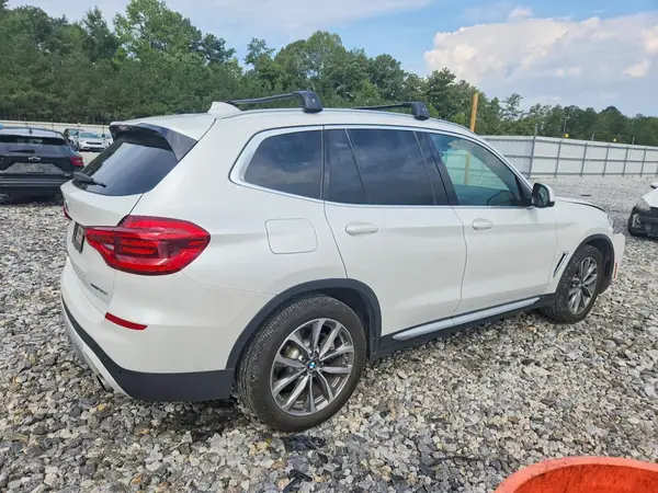 5UXTR7C58KLF37740 — 2019 BMW X3, photo 3 from Copart, Front end