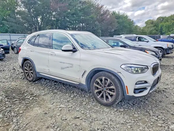 5UXTR9C50KLP87031 — 2019 BMW X3, photo 4 from Copart 07.10.2026, Side