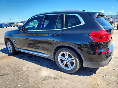 5UXTR7C56KLE97285 — 2019 BMW X3, photo 2 from Copart 02.11.2026, Mechanical damage