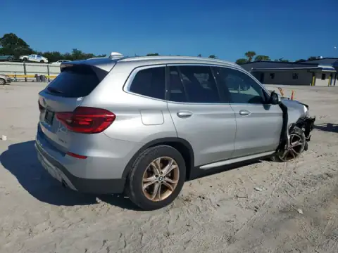 5UXTY5C08L9C56242 — 2020 BMW X3, фото 3 з Copart, Передня частина