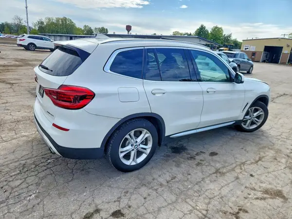 5UXTY5C06L9D65282 — 2020 BMW X3, фото 3 с аукциона Copart 05.10.2026, Передняя часть