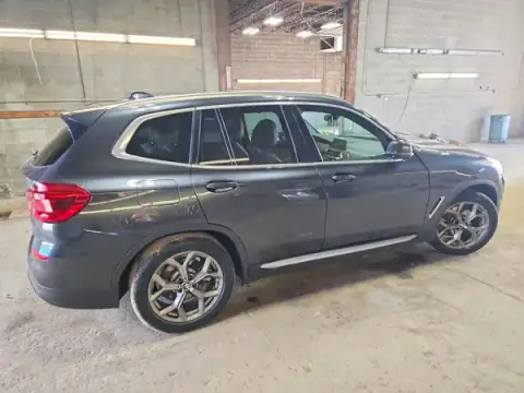 5UXTS1C04M9H70293 — 2021 BMW X3, zdjęcie 3 z Copart, Przód