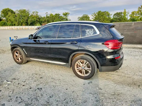 5UXTY3C09M9F79897 — 2021 BMW X3, фото 2 с аукциона Copart, Передняя часть