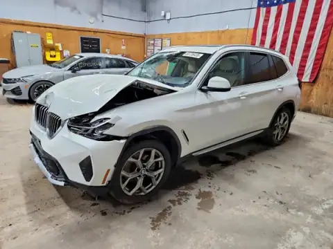 5UX53DP06N9M92772 — 2022 BMW X3, Передня частина (Front End), фото до ремонту