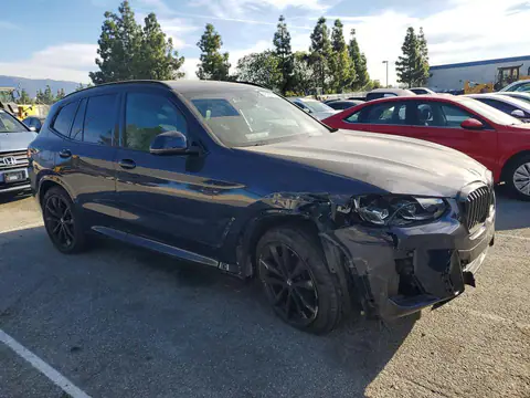 5UX43DP08R9U27102 — 2024 BMW X3, foto 4 de Copart 15.10.2026, Parte delantera