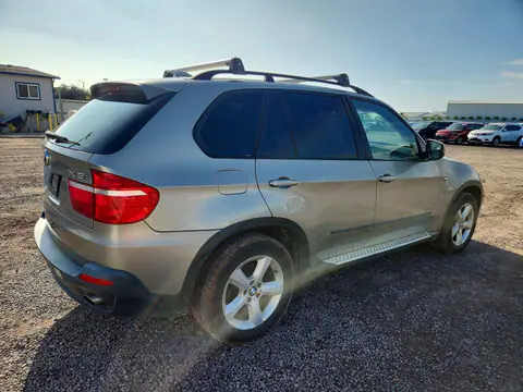 2009 BMW X5 VIN 5UXFE43509L266963 фото 3