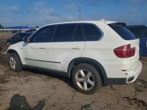 2011 BMW X5 VIN 5UXZV8C50BL419304 фото 2
