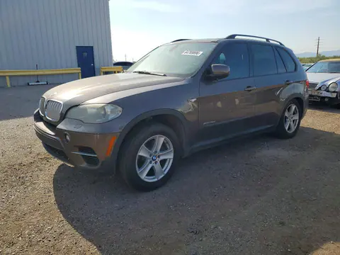 5UXZW0C54BL662631 — 2011 BMW X5, Side (Side), before-repair photos