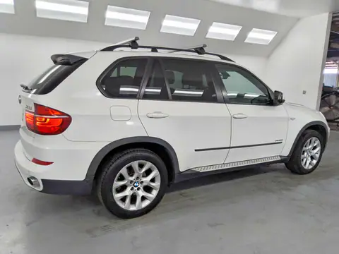 5UXZV4C5XCL766455 — 2012 BMW X5, photo 3 from Copart 15.09.2026, Minor dents and scratches
