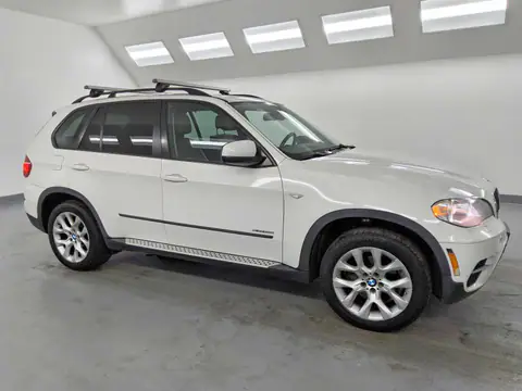 5UXZV4C5XCL766455 — 2012 BMW X5, photo 4 from Copart 15.09.2026, Minor dents and scratches