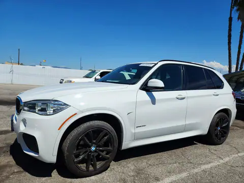 5UXKR2C57H0U19670 — 2017 BMW X5, Задняя часть (Rear End), фото до ремонта
