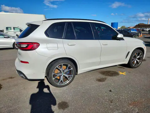 5UXCR6C50KLL64335 — 2019 BMW X5, фото 3 з Copart 26.10.2026, Підтоплення