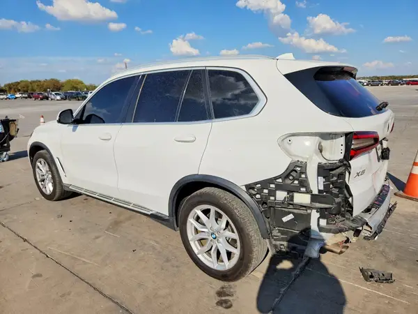 5UXCR6C59KLL10760 — 2019 BMW X5, photo 2 from Copart, Rear end