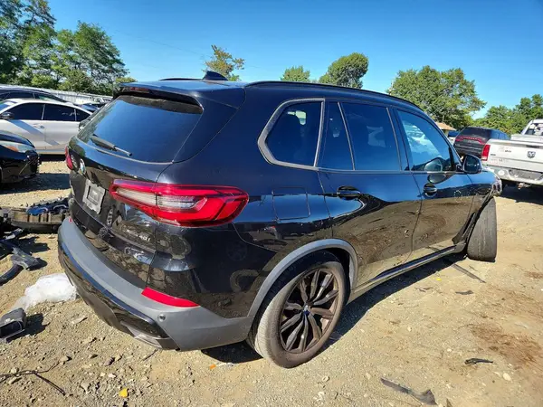 5UXCR6C06L9B79535 — 2020 BMW X5, photo 3 from Copart, Front end