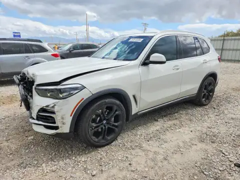 5UXCR6C08L9C55109 — 2020 BMW X5, ПЕРЕДНЯЯ ЧАСТЬ (Front End), фото до ремонта