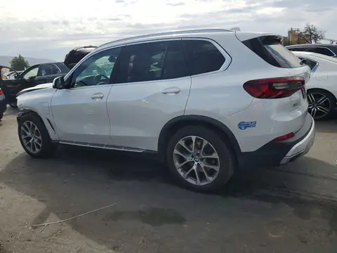 5UXTA6C02M9F27422 — 2021 BMW X5, photo 2 from Copart 13.10.2026, Front end