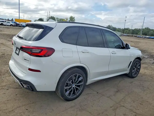 5UXCR6C09M9G64883 — 2021 BMW X5, фото 3 с аукциона Copart, Передняя часть