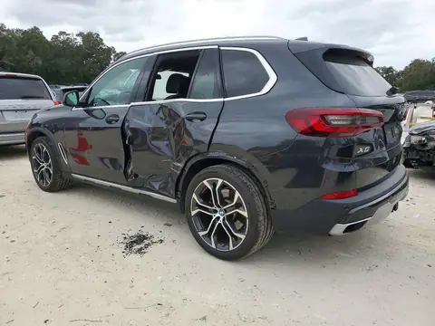 5UXCR4C01M9F09913 — 2021 BMW X5, foto 2 de Copart, Lateral