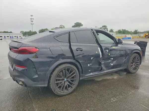 5UXCY6C07M9G23767 — 2021 BMW X6, photo 3 from Copart, Side