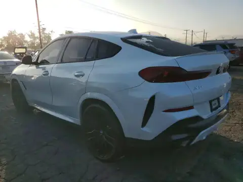 5UXCY6C00P9P28331 — 2023 BMW X6, фото 2 з Copart, Незначні вм’ятини й подряпини