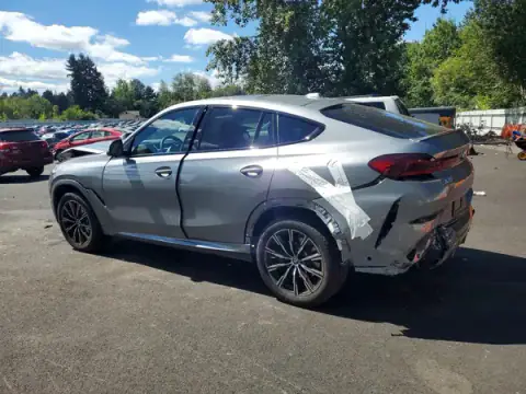 5UX33EX01V9509703 — 2027 BMW X6, zdjęcie 2 z Copart 21.09.2026, Przód