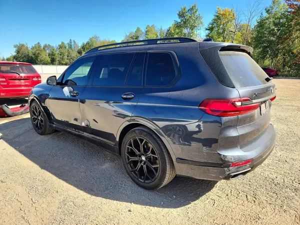 5UXCW2C0XL9A03248 — 2020 BMW X7, photo 2 from Copart 02.10.2026, Side
