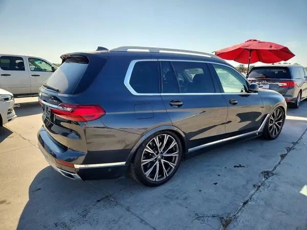 5UXCW2C09L9B48538 — 2020 BMW X7, фото 3 с аукциона Copart, Естественный износ