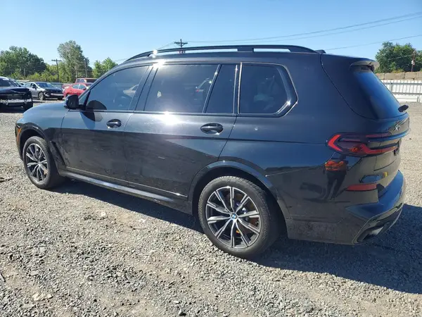 5UX23EM06R9T46777 — 2024 BMW X7, фото 2 с аукциона Copart, Повреждения снизу