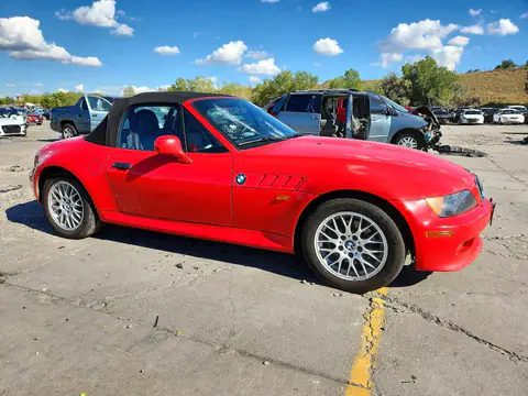 1998 BMW Z3 VIN 4USCJ332XWLC12031 фото 4