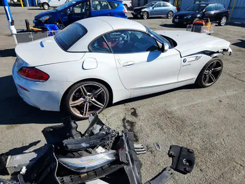 WBALM1C52GE634936 — 2016 BMW Z4, фото 3 с аукциона Copart 16.10.2026, Передняя часть
