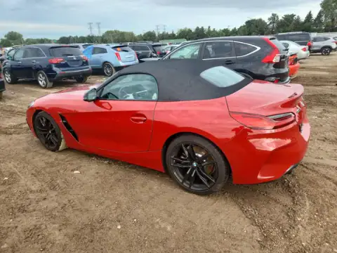 WBAHF3C04MWX21372 — 2021 BMW Z4, zdjęcie 2 z Copart 20.10.2026, Przód