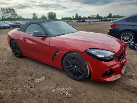 WBAHF3C04MWX21372 — 2021 BMW Z4, zdjęcie 4 z Copart 20.10.2026, Przód