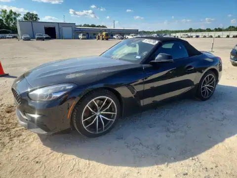 WBAHF3C00NWX79092 — 2022 BMW Z4, Передня частина (Front End), фото до ремонту