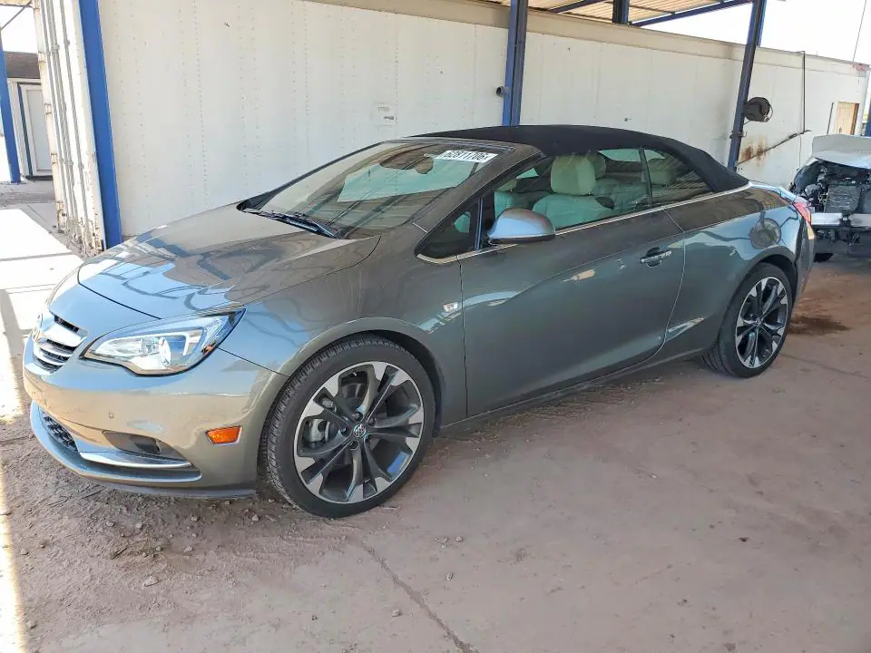 W04WH3N59HG035688 Buick Cascada 2017 — Rear end damage, before-repair photo