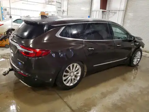 5GAEVBKW3JJ155644 — 2018 Buick Enclave, zdjęcie 3 z Copart, Przód