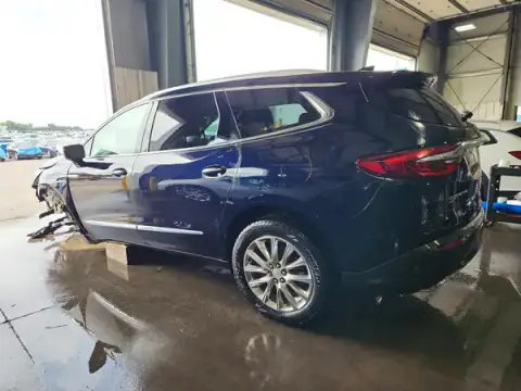 5GAEVBKW8LJ131973 — 2020 Buick Enclave, photo 2 from Copart, Front end