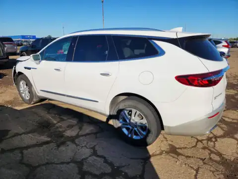 5GAEVAKWXLJ329092 — 2020 Buick Enclave, zdjęcie 2 z Copart 02.10.2026, Przód