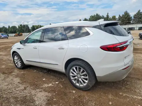 5GAEVBKW5MJ194496 — 2021 Buick Enclave, photo 2 from Copart, Hail