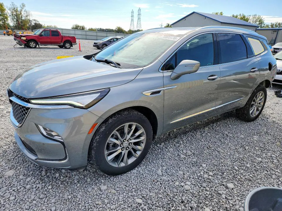 2023 BUICK ENCLAVE VIN 5GAEVCKW7PJ165169 фото 1