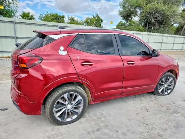 KL4MMDSL3LB107339 — 2020 Buick Encore GX, photo 3 from Copart 06.10.2026, Rear end