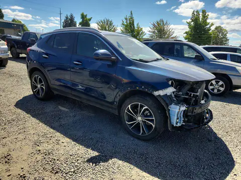 KL4MMESL4MB107163 — 2021 Buick Encore GX, zdjęcie 4 z Copart 20.10.2026, Przód