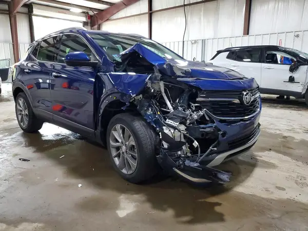KL4MMGSL4PB119507 — 2023 Buick Encore GX, zdjęcie 4 z Copart, Przód